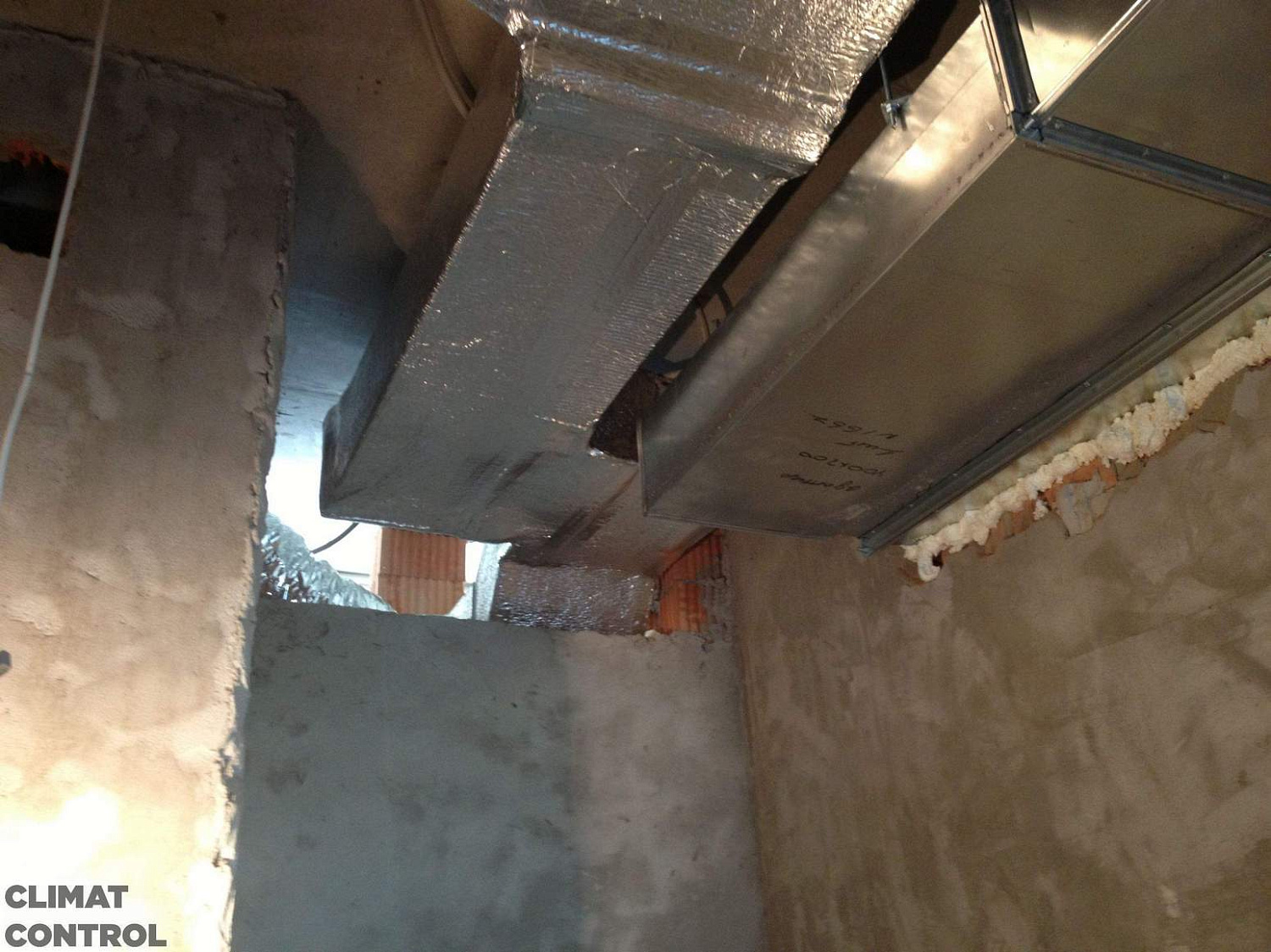 Монтаж вентиляции в квартире, в Новосибирске